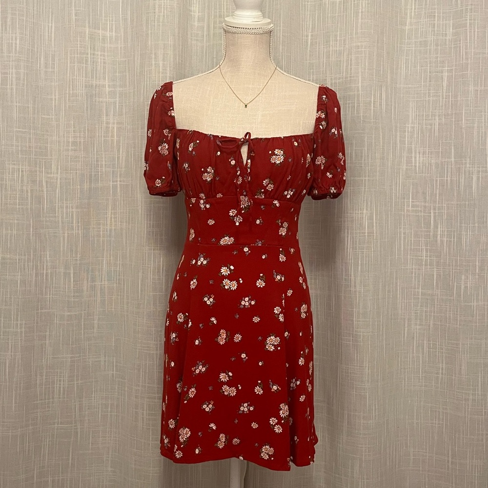 Reformation NWOT Corbin dress size 4!